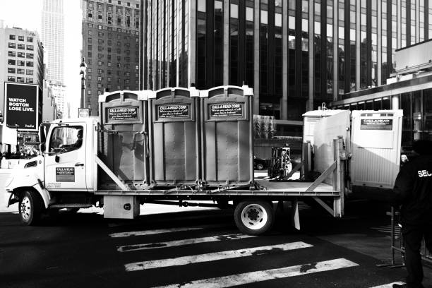Best Best portable toilet rental  in Nashville, MI
